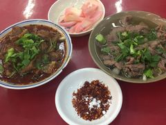 -谢老五跷脚牛肉·非遗传承店