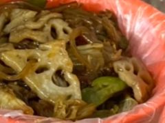 -咱家王新国把子肉(县东巷店)