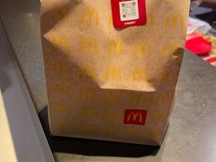 -麦当劳(虹梅路地铁站店)