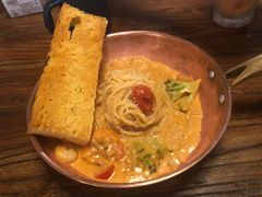 -I HOLIC艾豪丽披萨(KKone店)