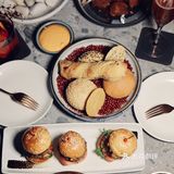 重庆探店｜一起去氛围感拉满高空酒吧吹吹秋天的风吧🌃