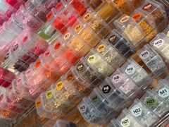 -十八字金·银饰·拼豆·开蚌DIY(魏公芳华里店)