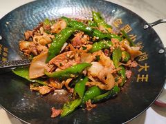 -费大厨辣椒炒肉(高铁吾悦广场店)