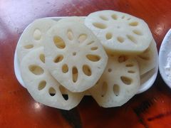 -刘胖娃鱼庄·特色肥肠鱼(杨家坪店)