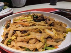 -潮牛海记•潮汕牛肉火锅•醉鸡煲•粿条汤(通北路店)