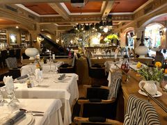 -火车头法国西餐厅