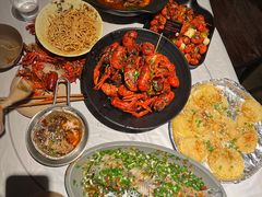 -巴厘龙虾·榜首油焖大虾(音乐学院·沿江酒馆店)