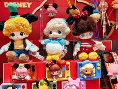 -泡泡玛特POPMART(侨福芳草地店)