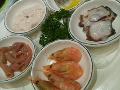 -青瓦餐厅·生鱼片·韩园烤肉(西塔店)