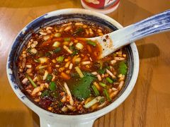 -包整·丝娃娃(一览甲秀楼风景店)