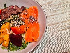 煎牛肉烤时蔬羽衣甘蓝沙拉-BAKER&SPICE(安福路店)