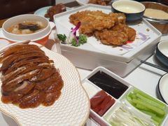 -梅利汴京烤鸭•开封豫菜地标店(东司门店)