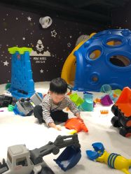 -MINI MARS KIDS CLUB亲子家庭中心(长宁天山店)