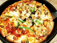 -必胜客(新中纬店)