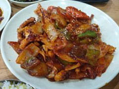 辣炒鱿鱼-贤花饭店(城阳店)