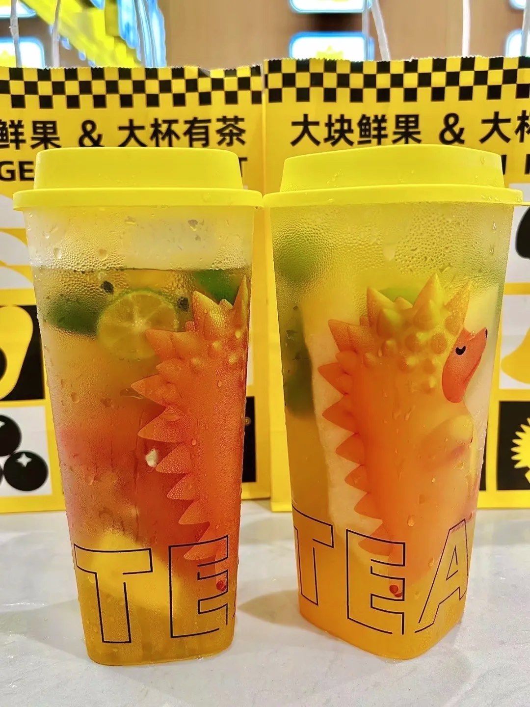1l超大杯的水果茶喝起来!