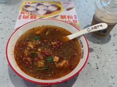 -小杨生煎(金山百联购物中心3楼店)