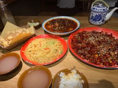 -先启半步颠小酒馆(常熟万达广场店)