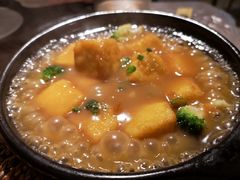 自制鲍汁豆腐煲-李记潮汕砂锅粥(营福路店)