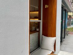 -Line 咖啡(石厦花园店)