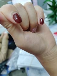 -奈尔日式美甲美睫馆スキン