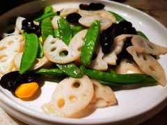 -梁家大院•农家菜(昆山会展中心店)