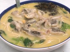 招牌黄鱼面-明呈黄鱼面馆(斜土路店)