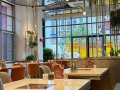 -红樱桃·欢乐餐厅(太原里店)