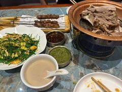 -哈啾嗨·新概念蒙餐(红星新城店)