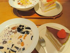 -RUXU入续糖水铺与包(卓悦中心店)