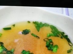 -牛知府云南菌汤鲜牛肉火锅(肖家湾店)