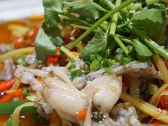 鲜锅美蛙-盐与味葱葱鲫鱼•自贡菜江湖菜(春熙店)