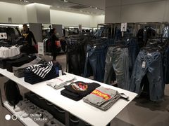 -ZARA(熙地港店)