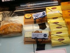 -TOUCH泰奇(奉贤宝龙城市广场店)