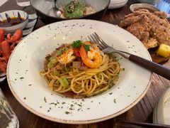 鲜虾蒜辣意面-小食院简餐厅