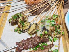 -街角等你.大连海鲜烧烤.经典铁板海鲜串(西安路店)