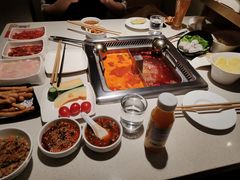 -海底捞火锅鲜切牛肉主题店(长寿路店)