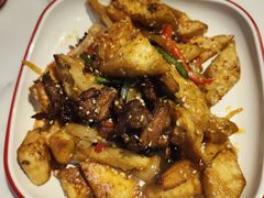 馕炒肉-欧提汗·新疆餐厅·清真(银都路店)