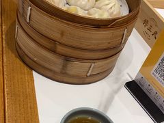 -馋三尺蟹粉小笼(人民广场店)