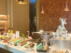 自助取餐区-万荟轩海鲜·粤式点心自助餐厅(蓝海风万怡酒店)