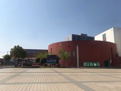 -上海师范大学附属中学(三林校区)