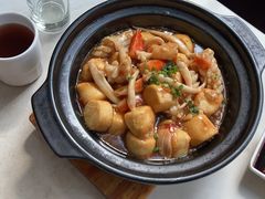 日本豆腐海鲜煲-肥仔文澳门猪骨煲(南京西路店)