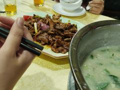 -标记美食新鲜猪杂(兴南大道店)