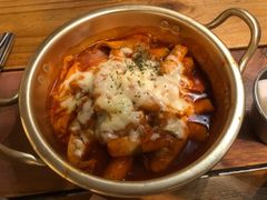 锅炒芝士年糕-富乐满韩国正宗炸鸡韩国料理(虹泉路店)