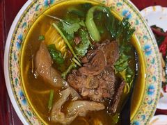 -金杨拉面王小吃面馆·牛三宝面·红烧牛肉粉