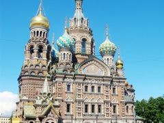 -滴血救世主教堂