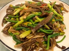 -鲤鱼塘农家山庄