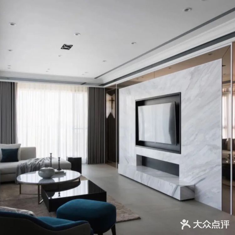 一家三口落脚于250平豪宅