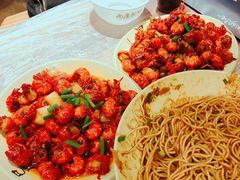 -巴厘龙虾·榜首油焖大虾(音乐学院·沿江酒馆店)