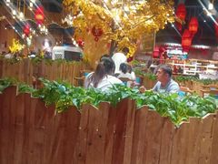 -老滇山寨•云南特色菜•地方菜•民族风情歌舞表演(金碧店)